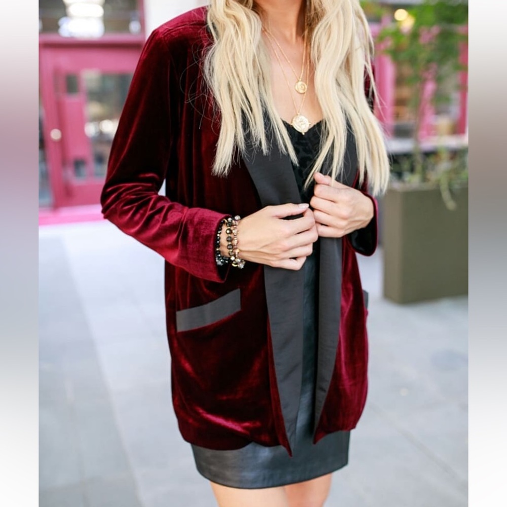 Buddy Love Hugh Wine red velvet & black holiday blazer. Size Medium